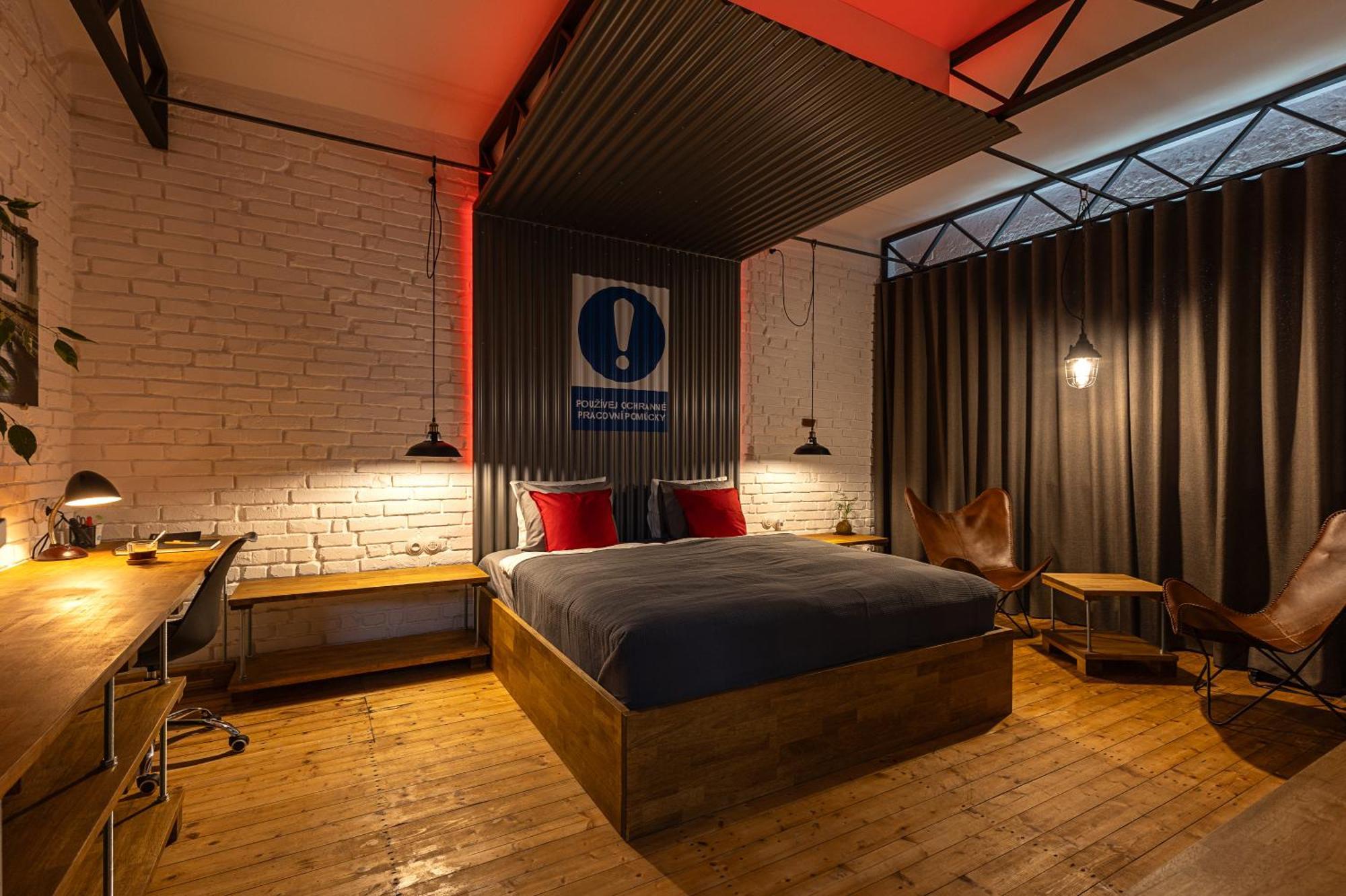 Solaris Apartment
